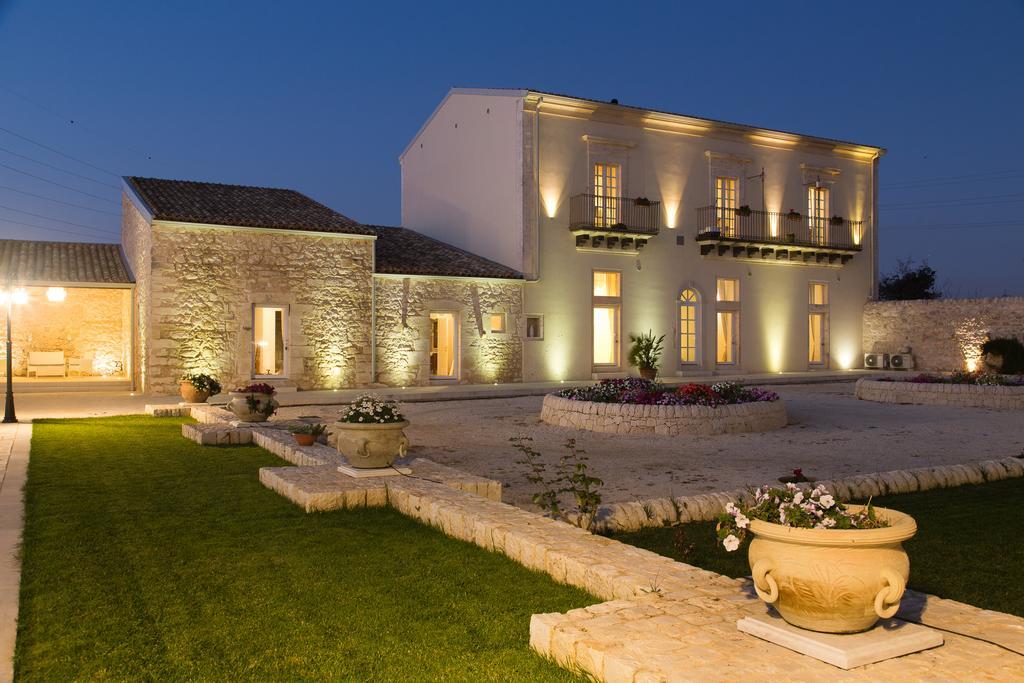 Hotel Casale 1821 Ragusa Exterior foto